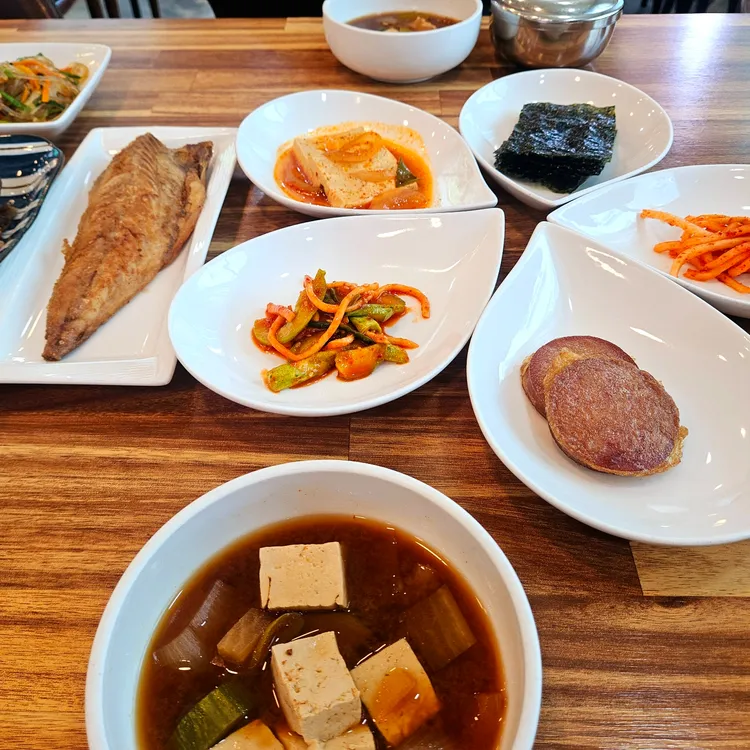 봄내예찬 대표 사진