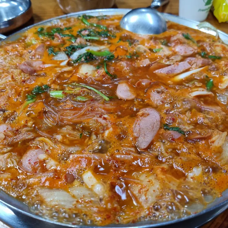 유정부대찌개 대표 사진