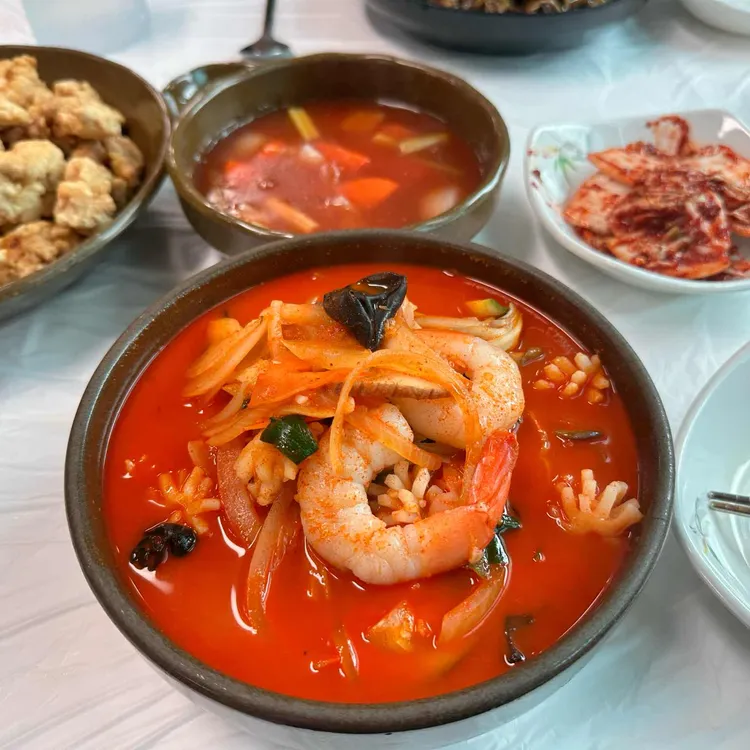 황궁쟁반짜장 대표 사진