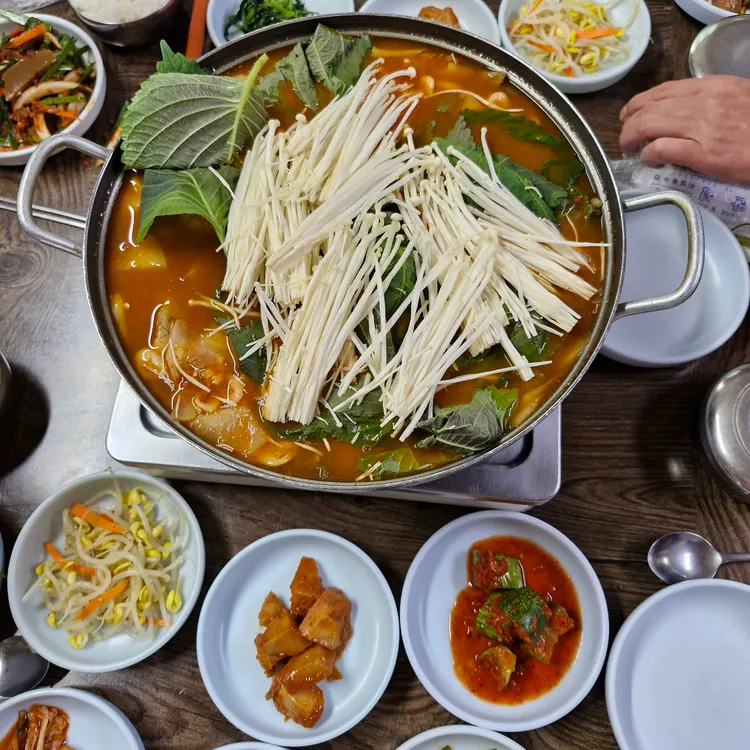 덕산가든 대표 사진