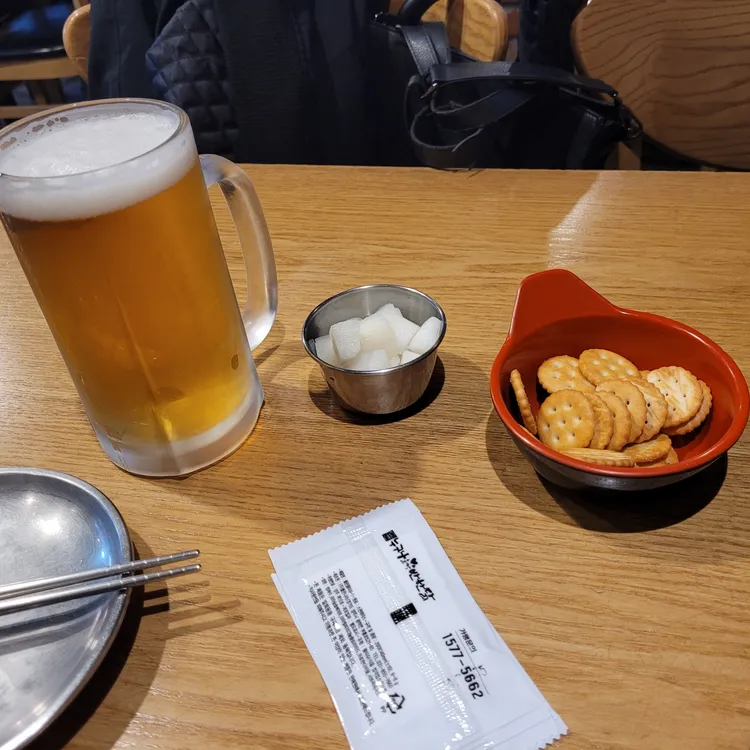 누구나홀딱반한닭 대표 사진