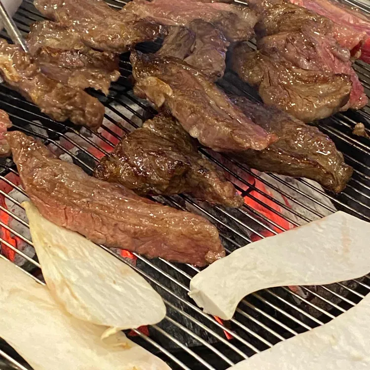 오아시스 소갈비살 대표 사진
