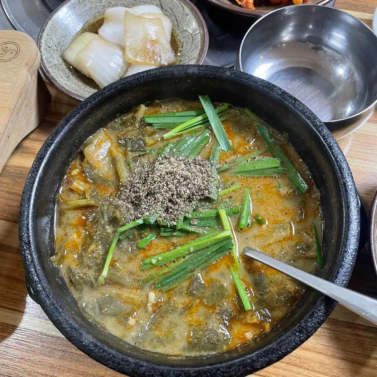 능이랑추어랑 대표 사진