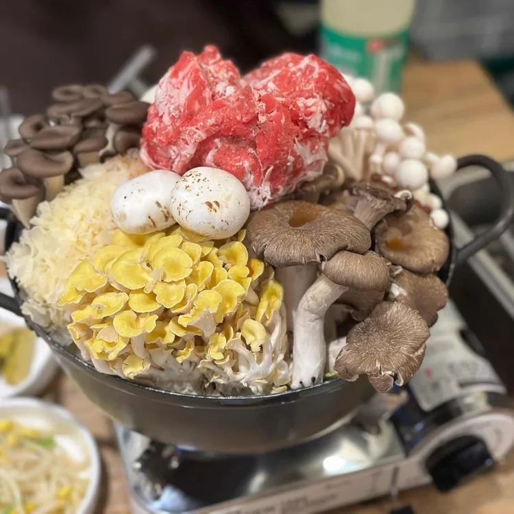 먹고식당 대표 사진