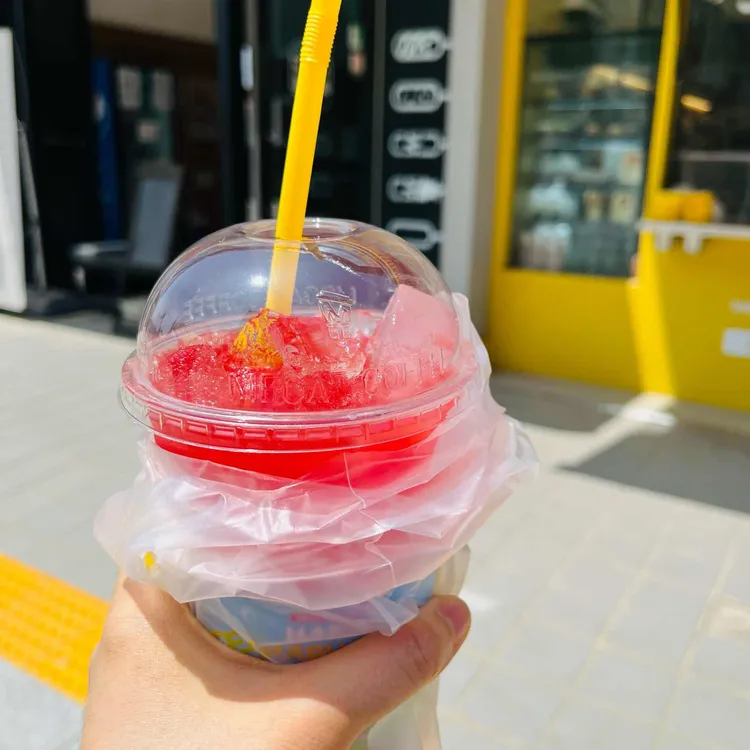 메가커피 대표 사진