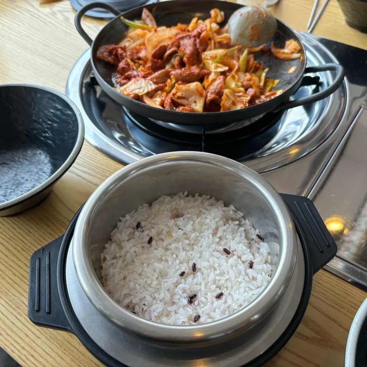 삼패리솥밥 대표 사진