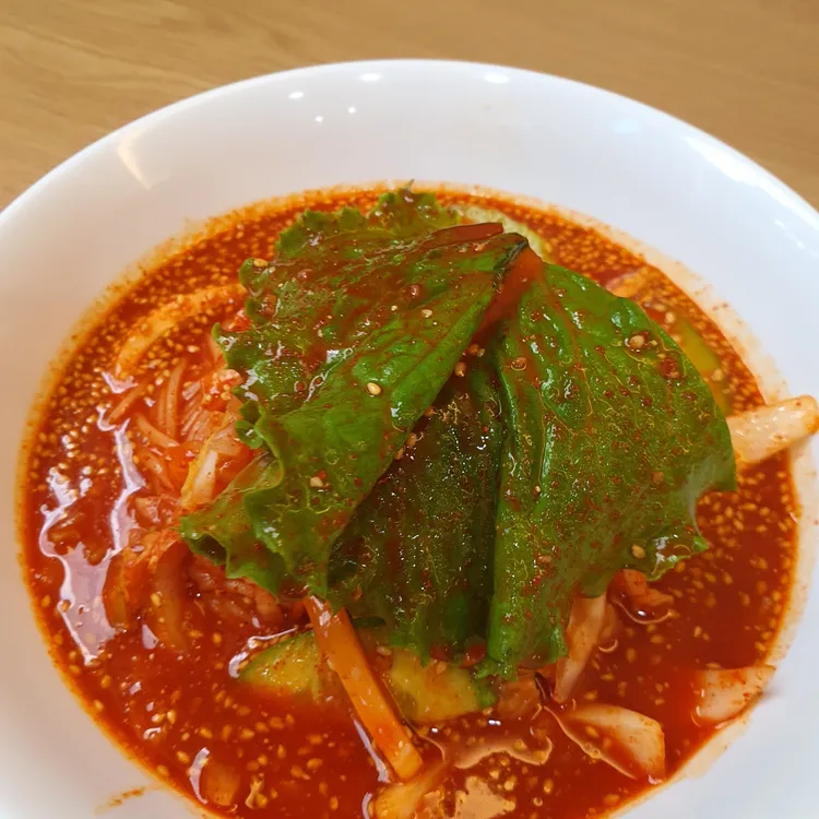 망향비빔국수 대표 사진