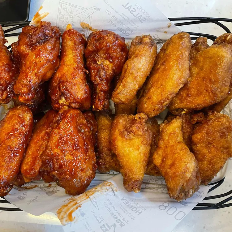 교촌치킨 대표 사진