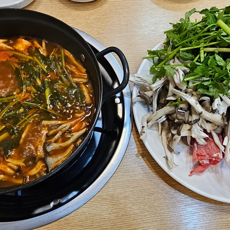 금화 샤브칼국수 대표 사진