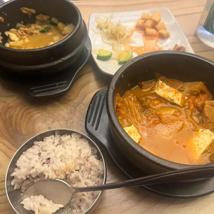 이물비 어고집밥 대표 사진