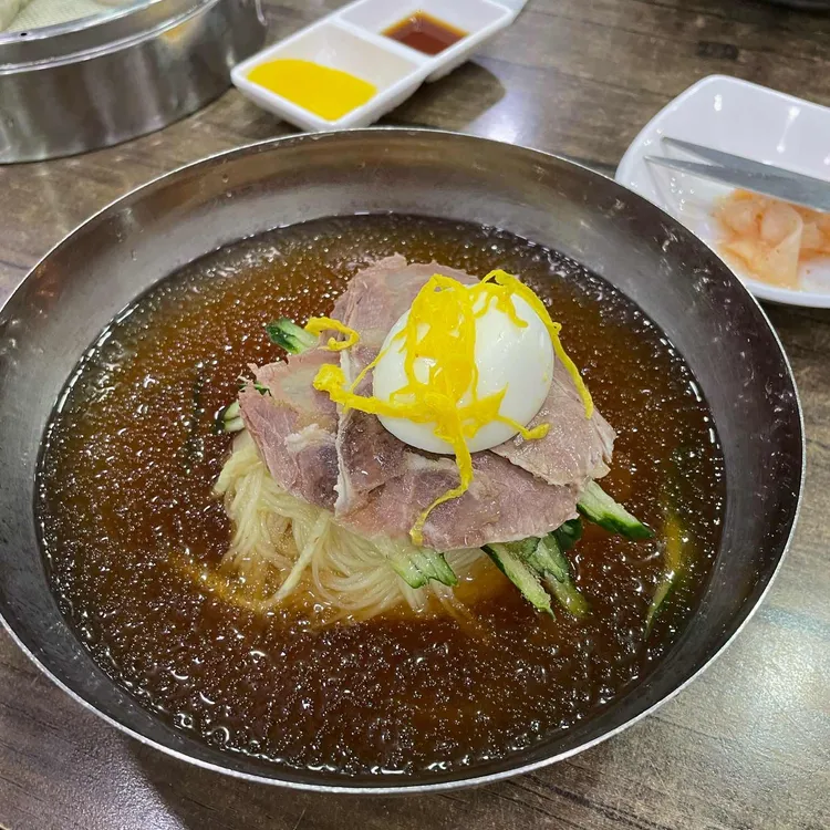 춘하추동밀면 대표 사진
