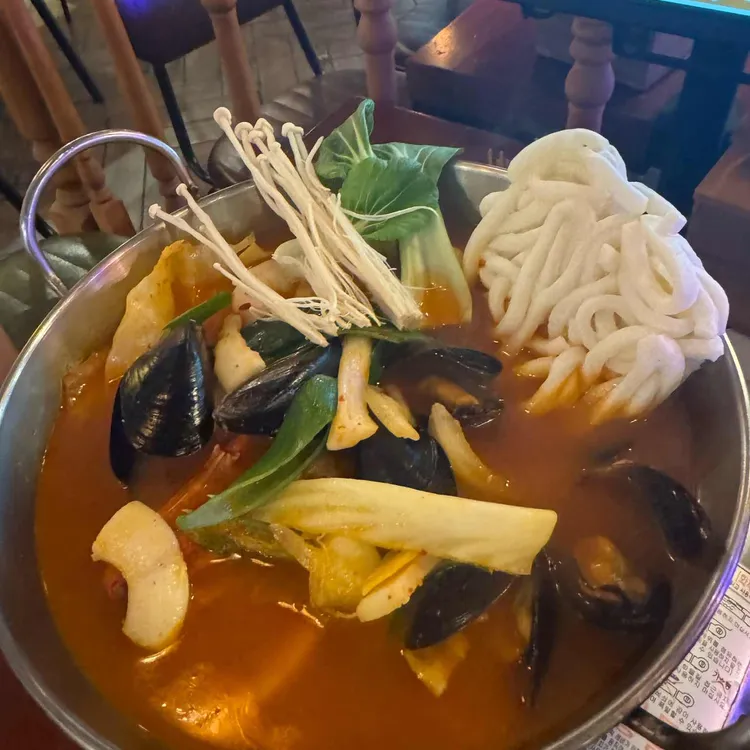크라운호프 대표 사진
