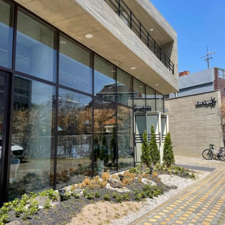 이스트라이트 대표 사진