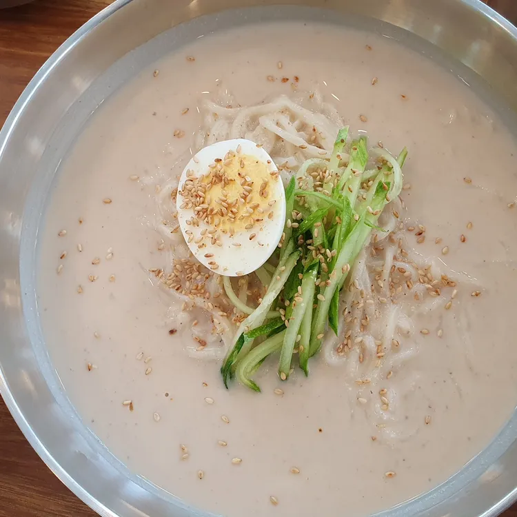 다래칼국수 대표 사진
