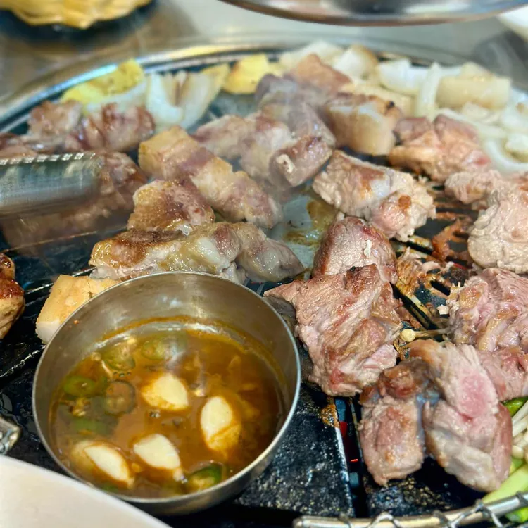 뚱보네 구공탄 대표 사진