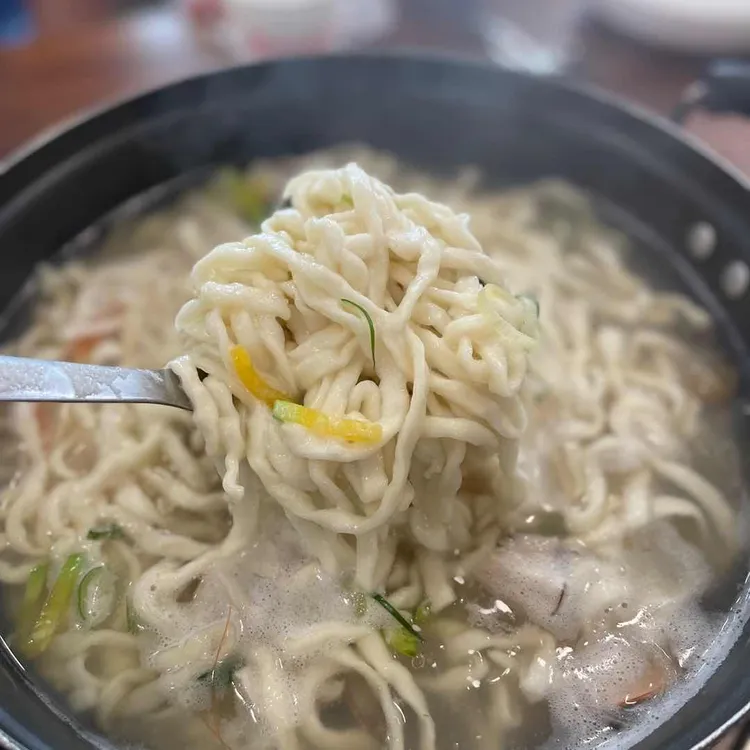 산촌칼국수 대표 사진