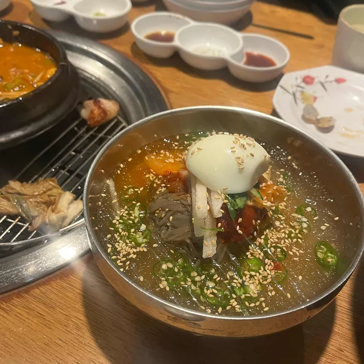고기굽는남자 대표 사진