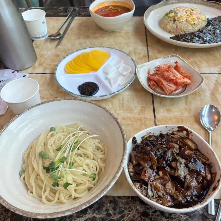 성민관 대표 사진