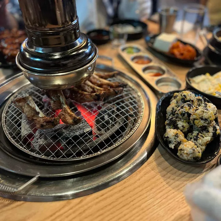 숯불쪽갈비 개미식당 대표 사진