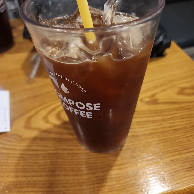 컴포즈커피 대표 사진