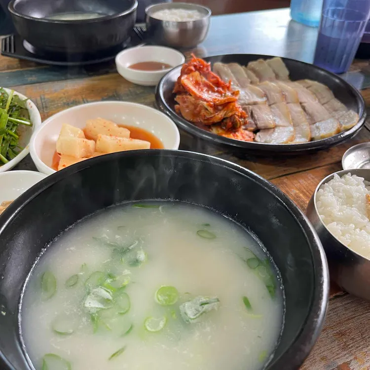 대경돼지국밥 대표 사진