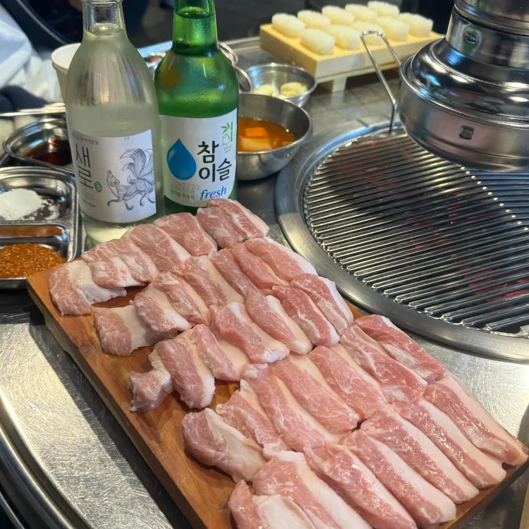박달박가네숯불껍데기 대표 사진