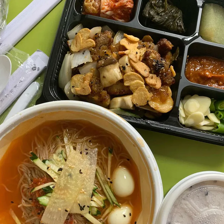 청년고기장수 대표 사진