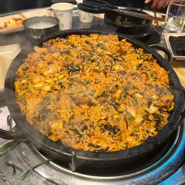 백금돈 대표 사진