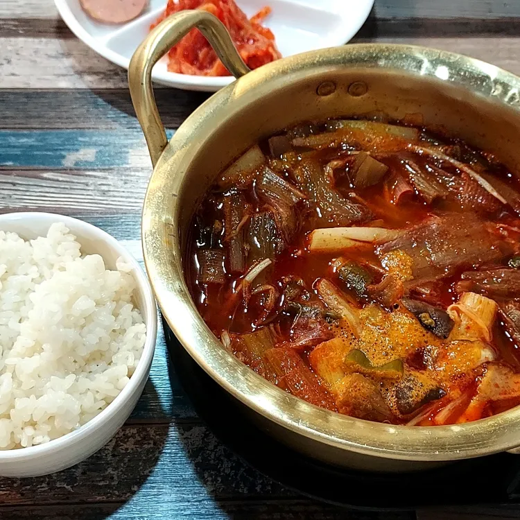 김해삼일곰탕밀면 대표 사진