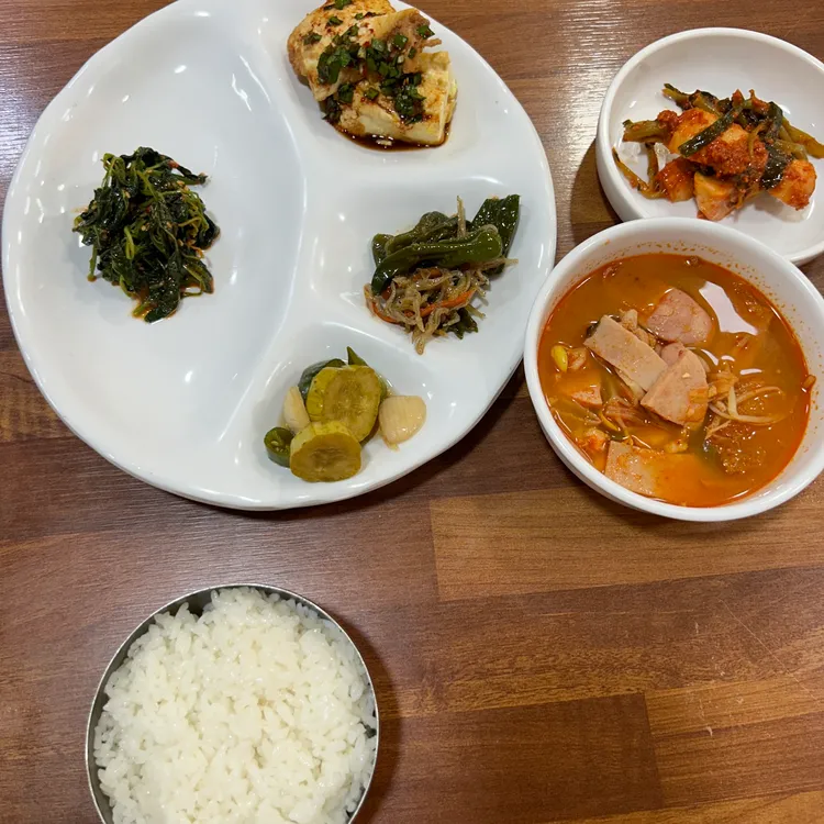 민이네식당 대표 사진