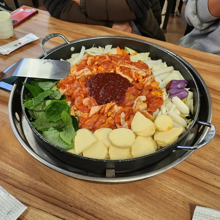 춘천집닭갈비 대표 사진
