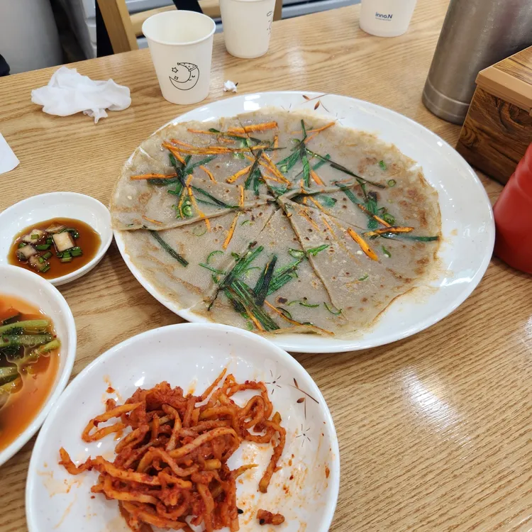 북한산 옹심이 메밀칼국수 대표 사진