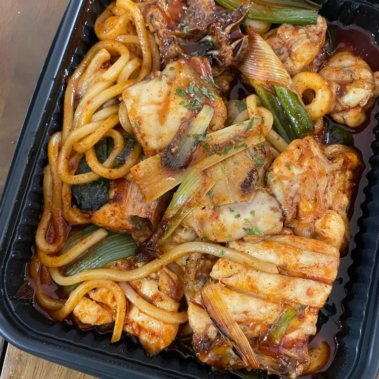기영이숯불두마리치킨 대표 사진