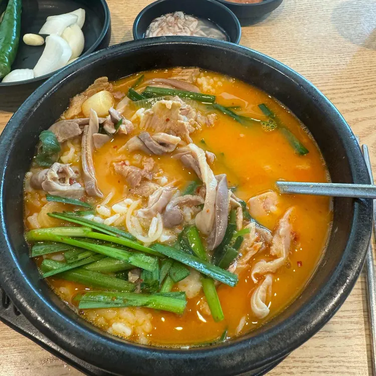 돈오돈돼지국밥 대표 사진