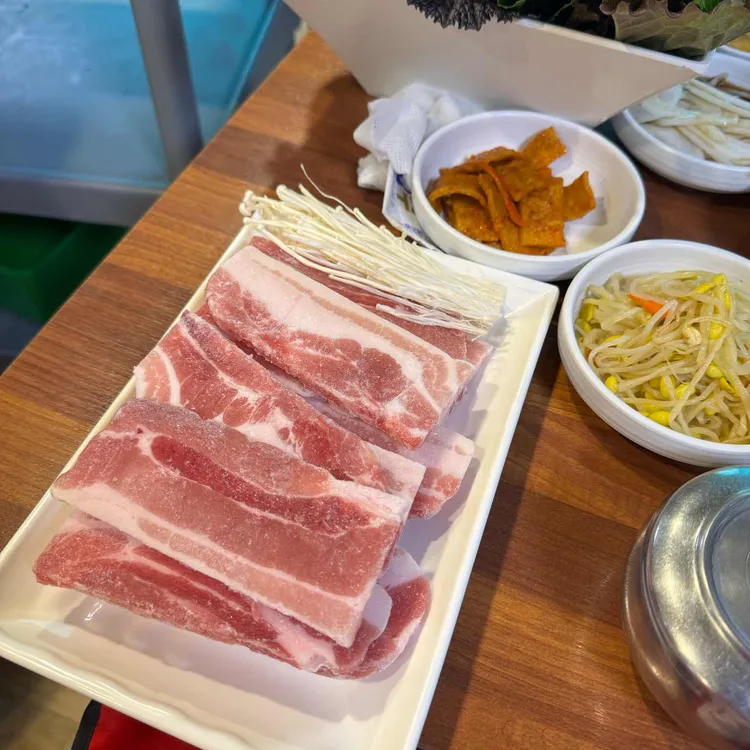 무영쌈밥정식 대표 사진