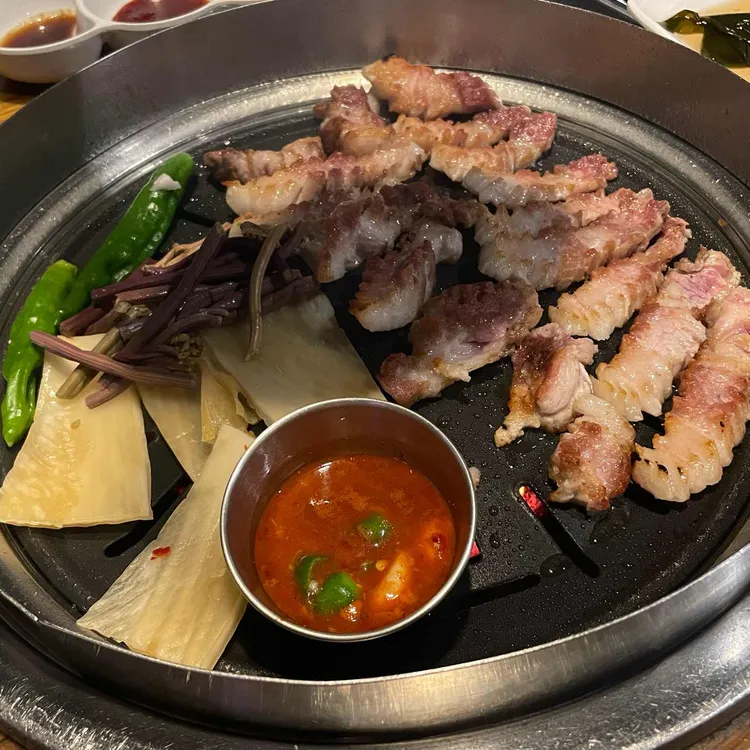 고기굽는남자 대표 사진