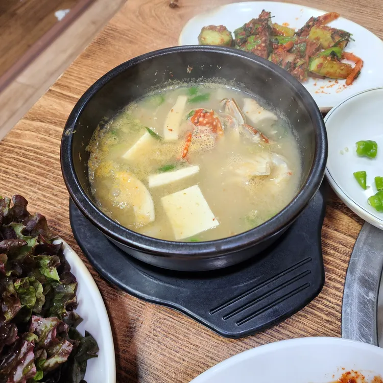 감자탕에소주한잔 대표 사진