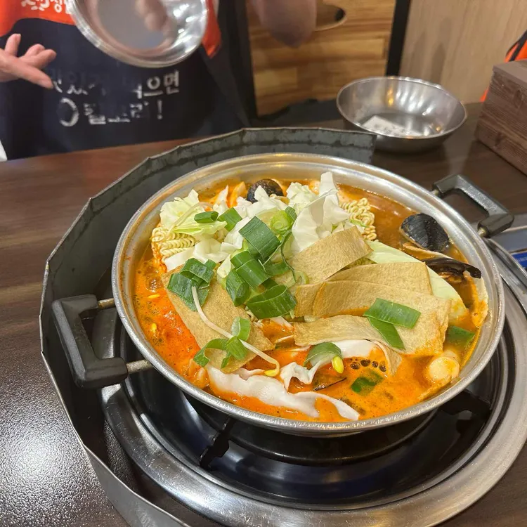 언니네즉석떡볶이 대표 사진