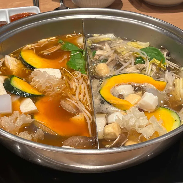 채선당 무한리필바 샤브샤브 & 월남쌈 갤러리아백화점 대표 사진
