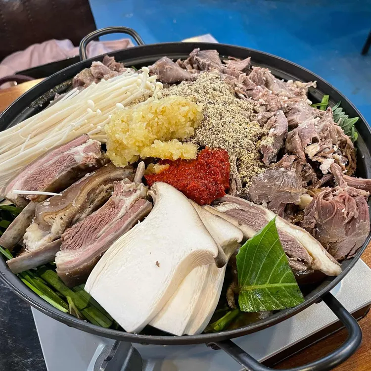 선사흑염소명가 대표 사진