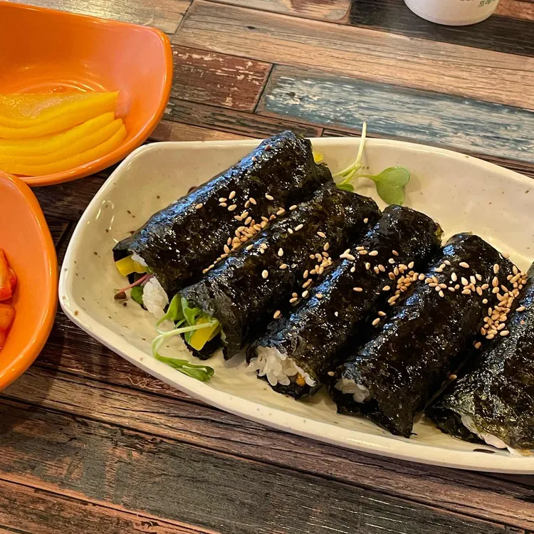 딸기하우스 꼬마김밥라면 대표 사진