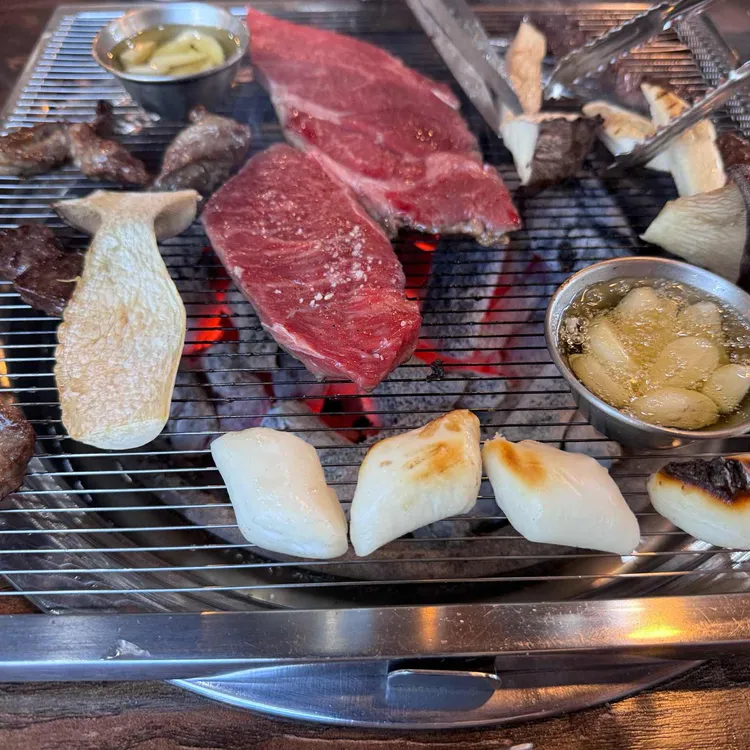우한판 대표 사진