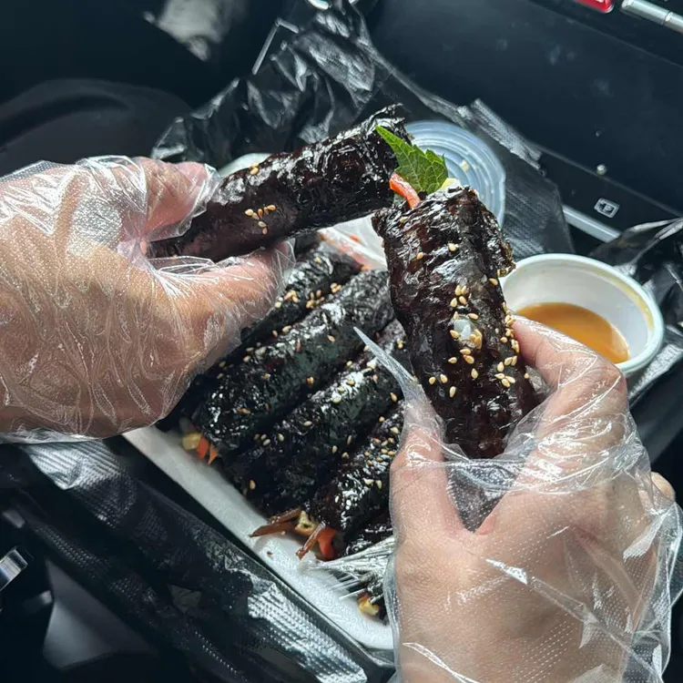 웰빙 엄마손 꼬마김밥 대표 사진