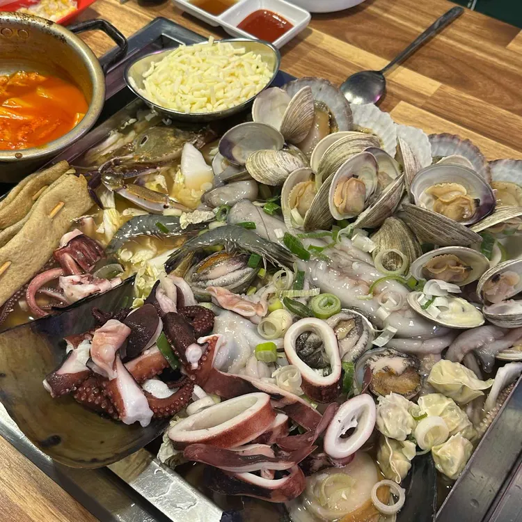 바다수퍼해물천하조개구이 대표 사진