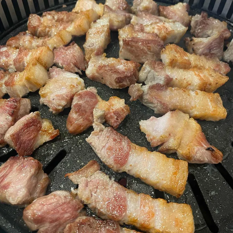 돼지만 대표 사진