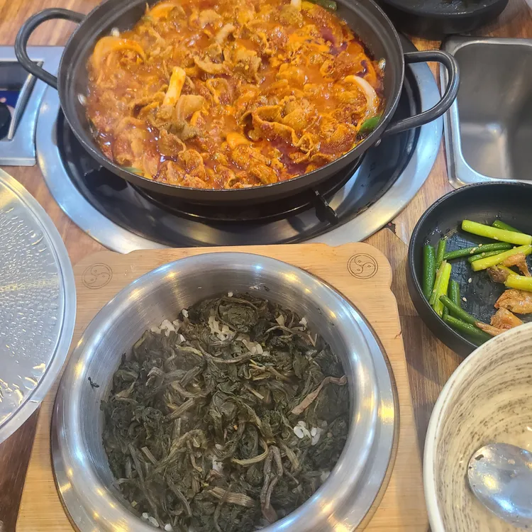 농장사람들 대표 사진