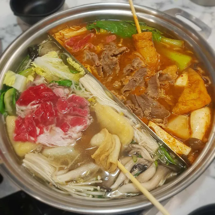 퐁당 대표 사진