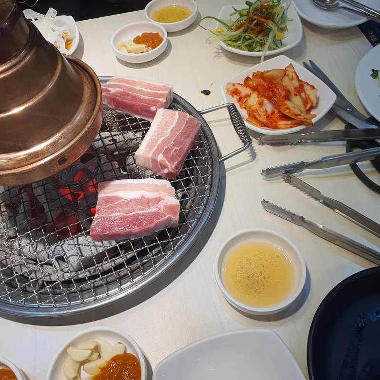 명륜진사갈비 대표 사진