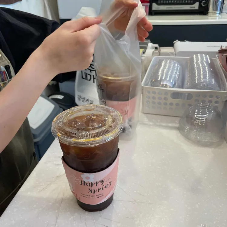 감성커피 대표 사진