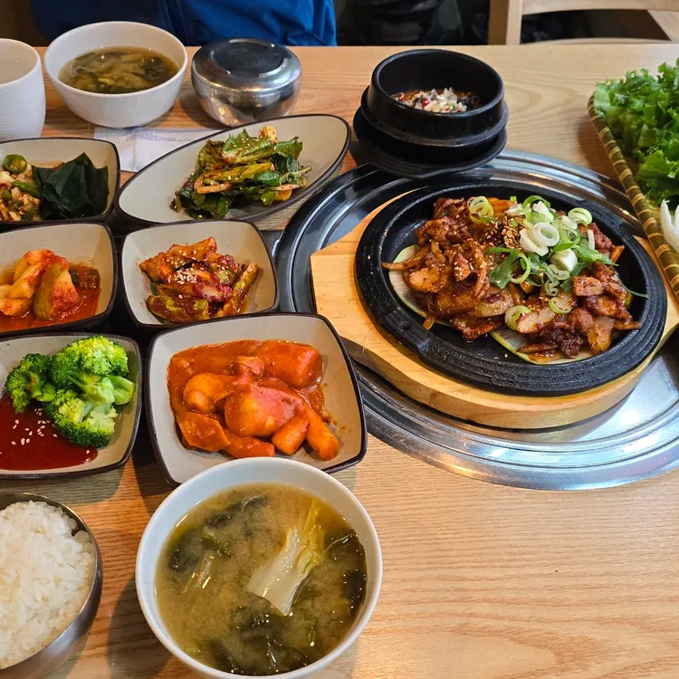바로쌈밥 대표 사진